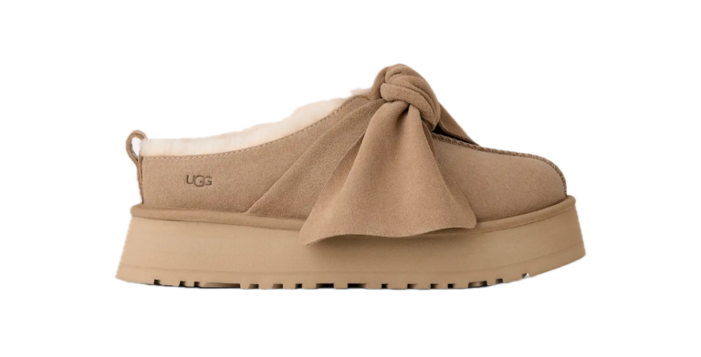 UGG Platform Slip-On Bow Slipper Sand (Women’s)