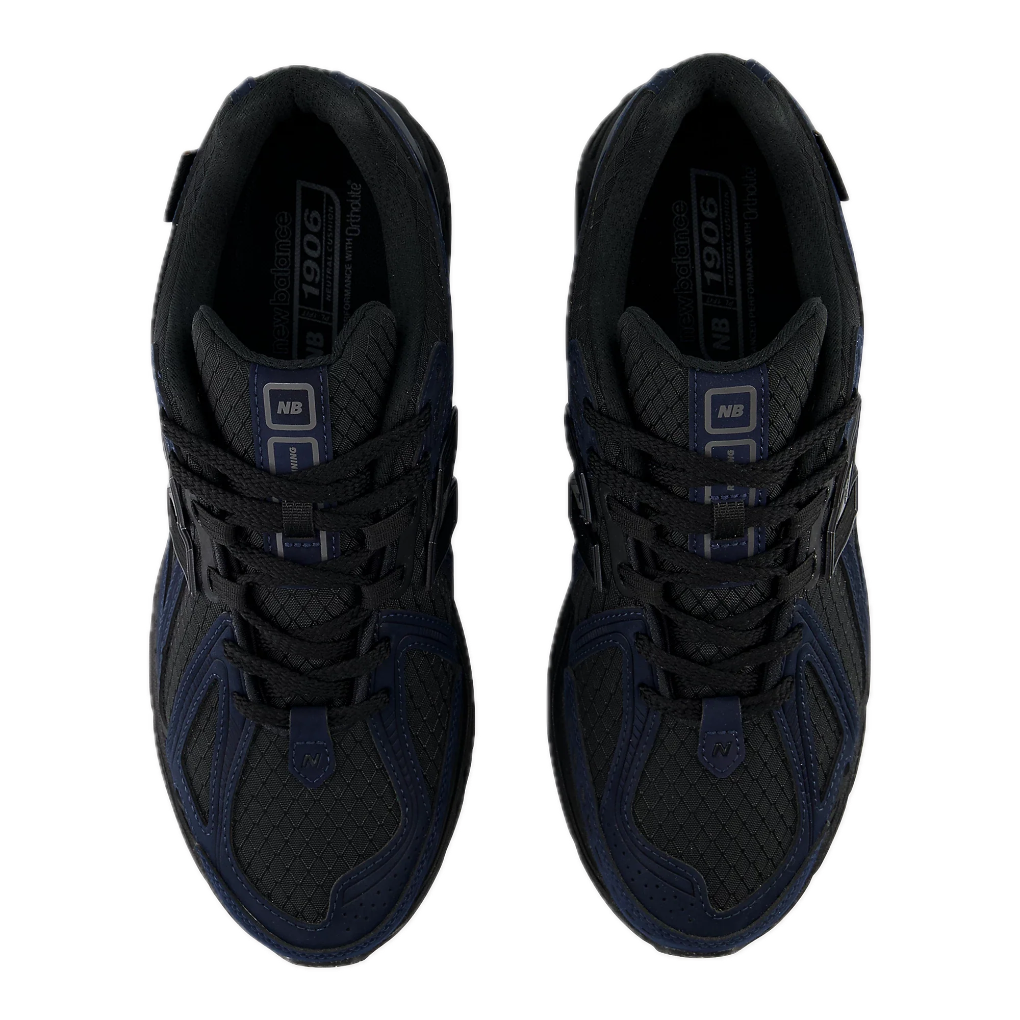 New-Balance-1906R-Cordura-Outerspace-2