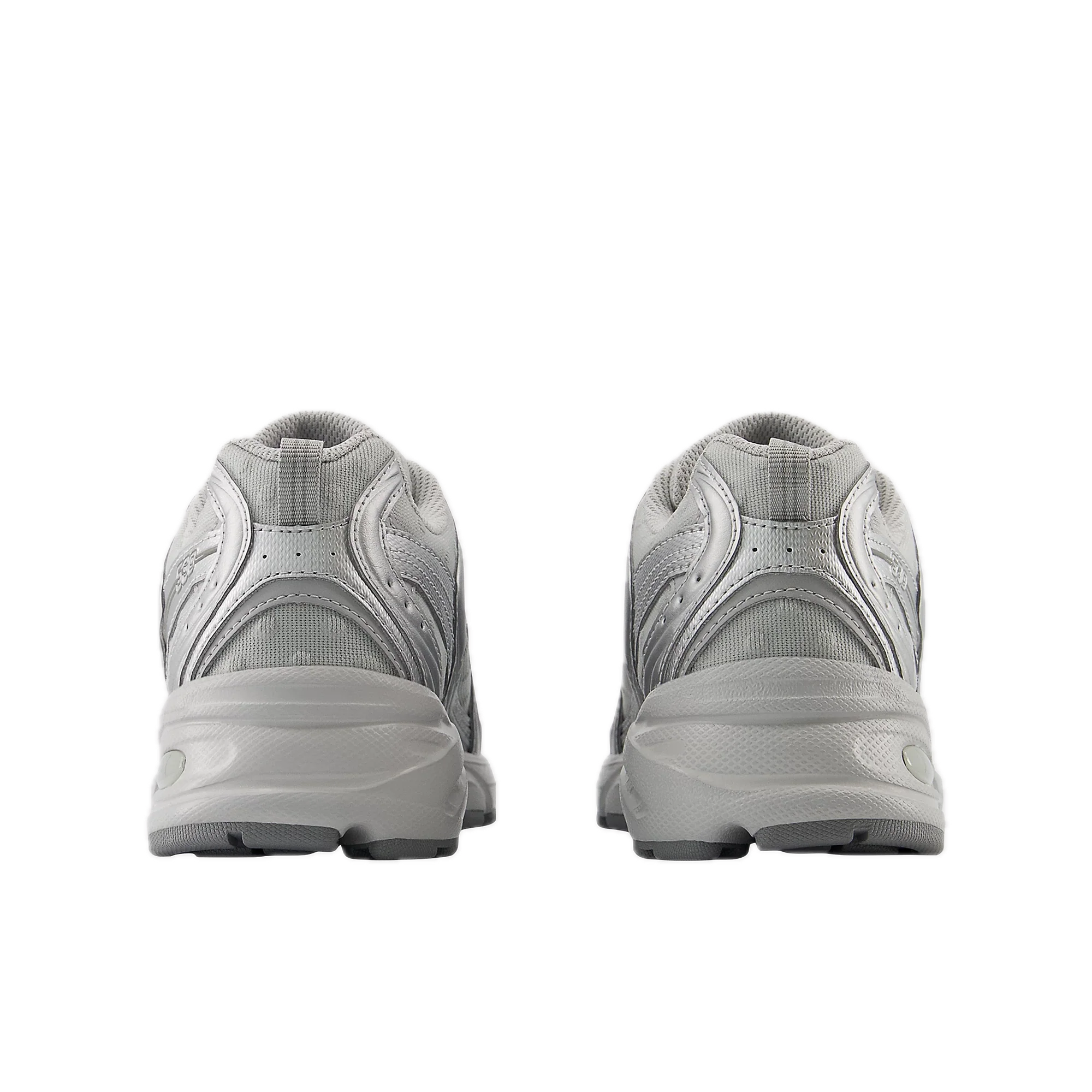 New-Balance-530-Silver-Metallic-Raincloud-Polka-Dots-2