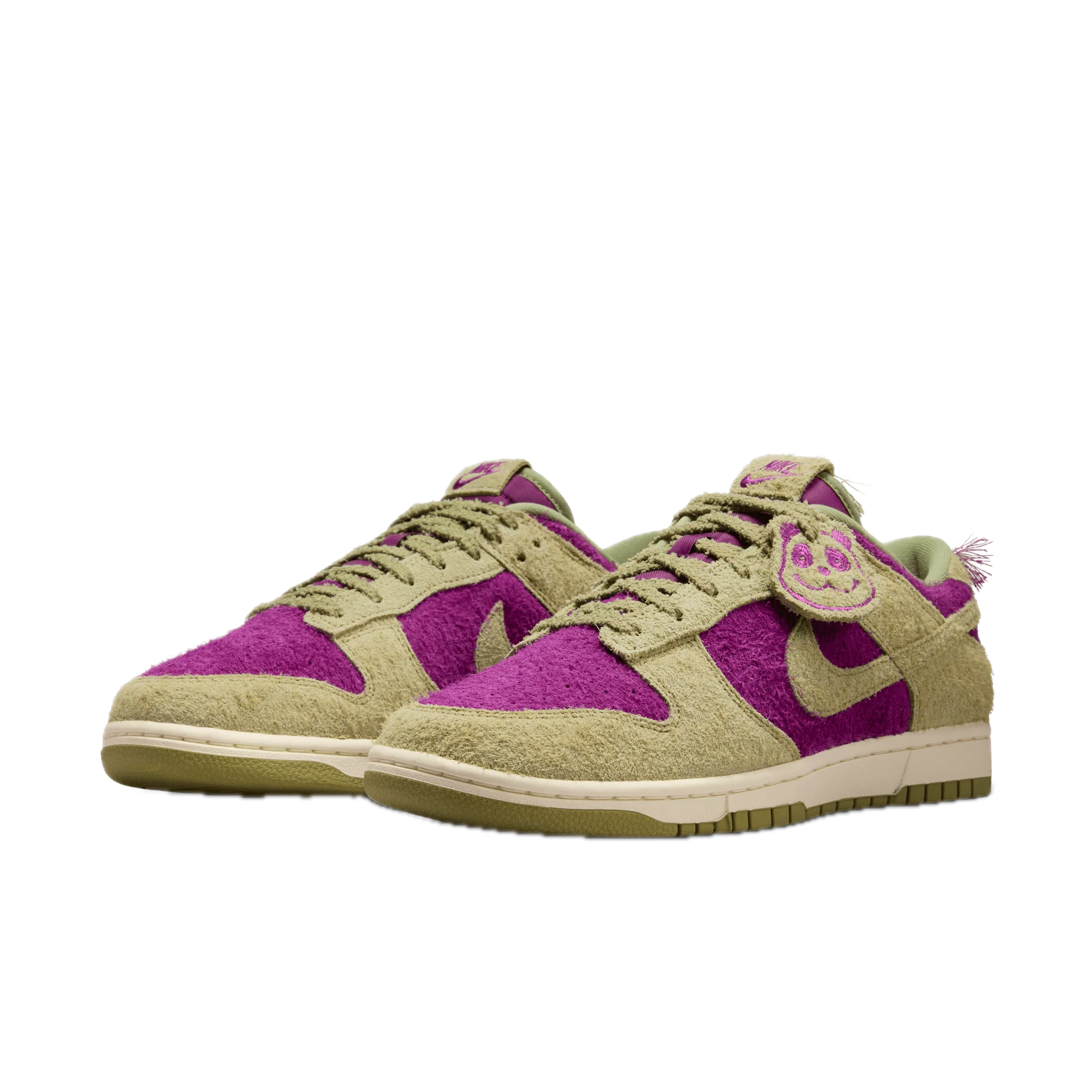 Nike-Dunk-Low-Retro-SE-Viotech-Dusty-Olive-1