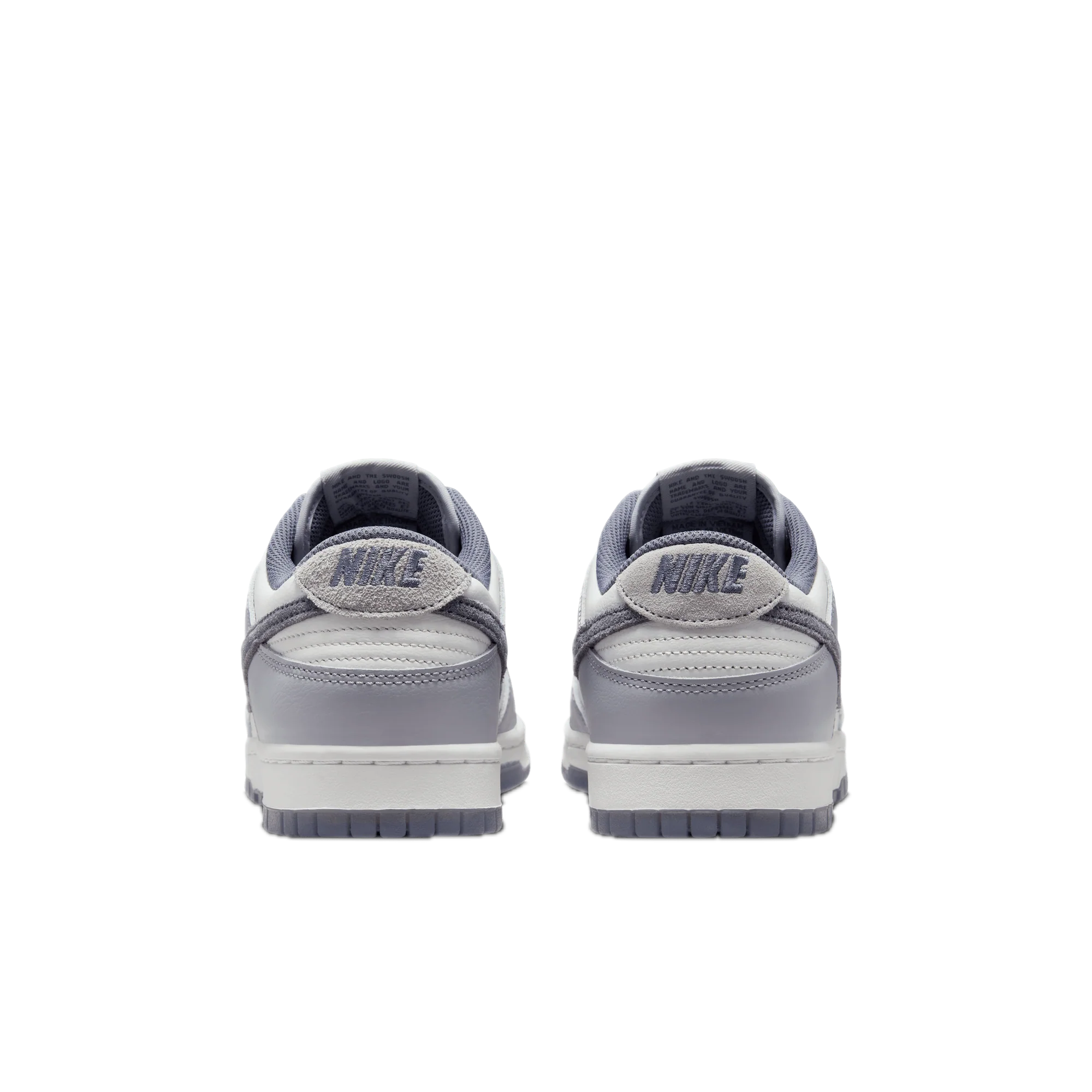 Nike-Dunk-Low-SE-Light-Carbon-1