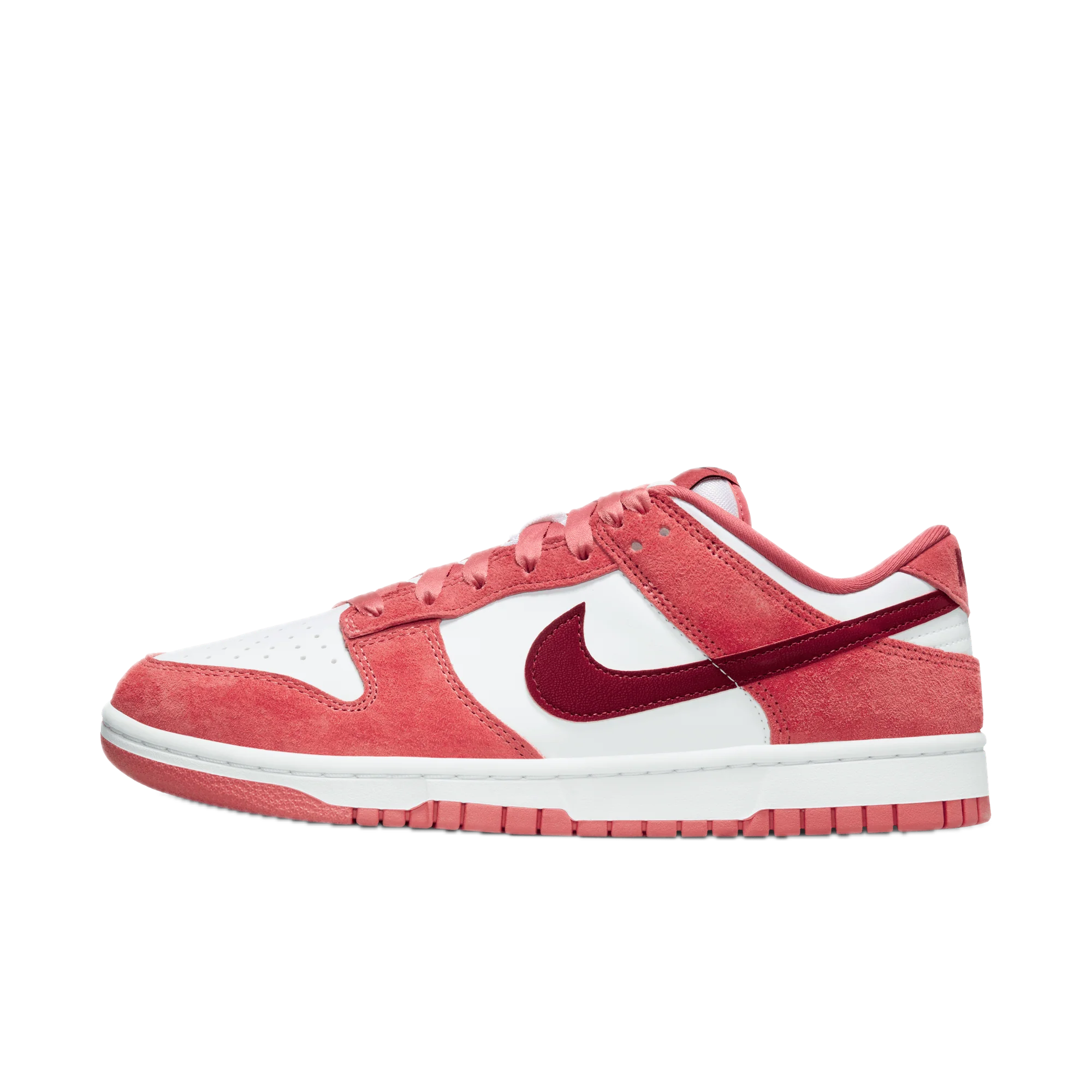 Nike-Dunk-Low-Valentines-Day-2024-3