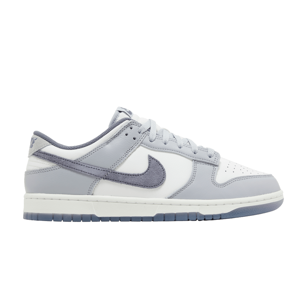 Nike Dunk Low SE Light Carbon Nike Dunk Low SE Light Carbon