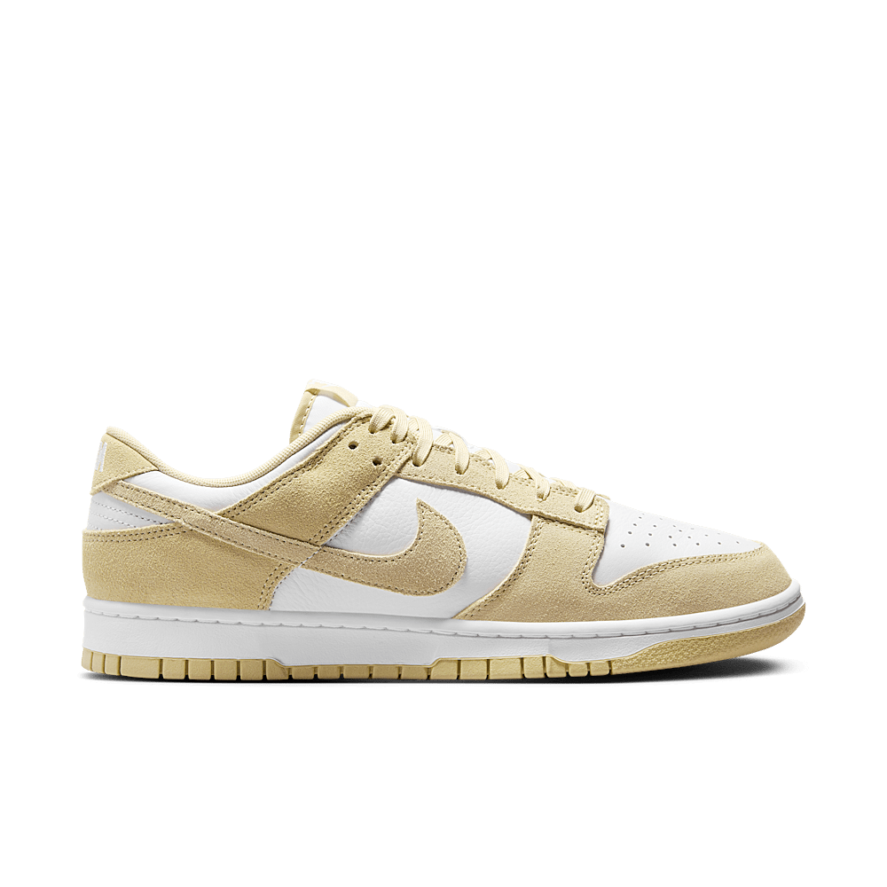 Nike Dunk Low SE Team Gold Suede Nike Dunk Low SE Team Gold Suede